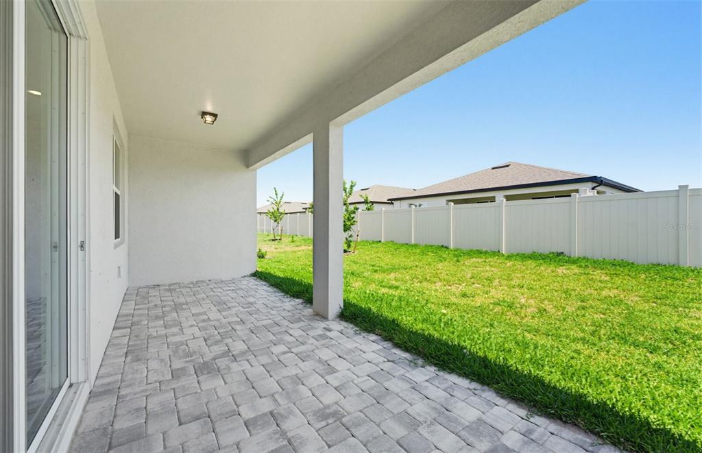 33425 Herds Hallow Way Wesley Chapel, FL 33545 - Photo 16 of 32