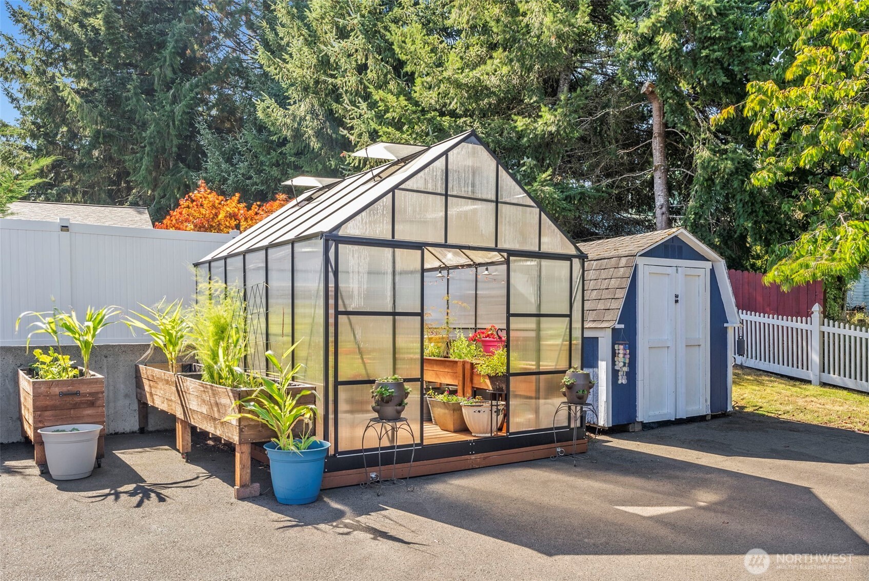 1480 Pacific Avenue Raymond, WA 98577 - Photo 5 of 40 a view of outdoor space and deck