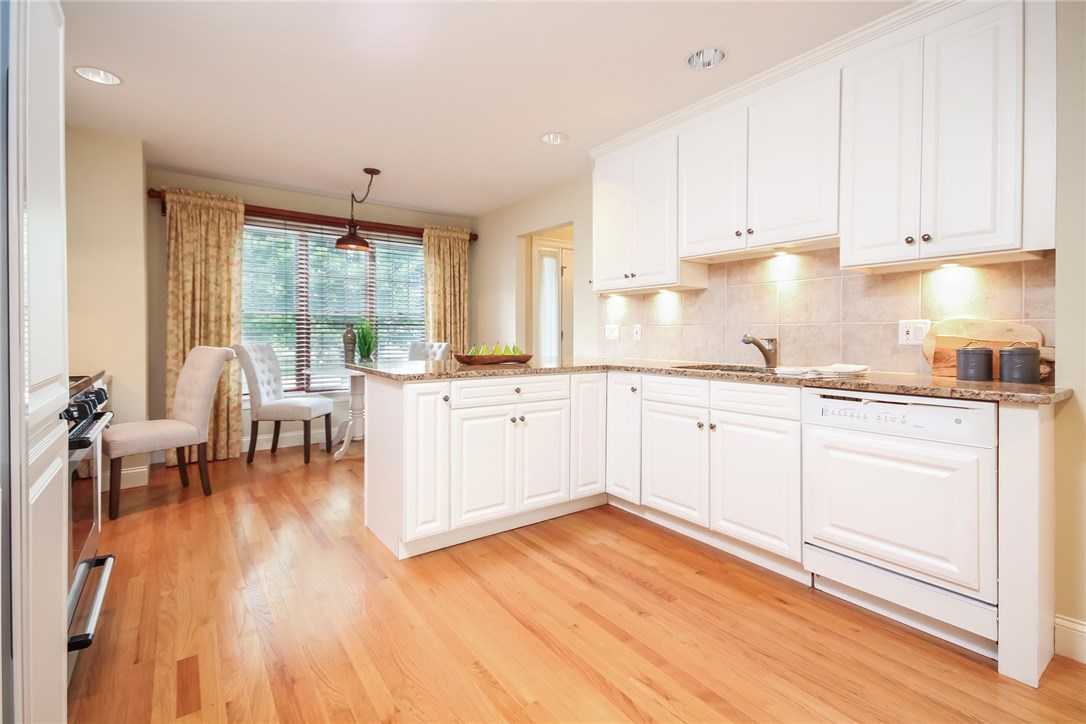 64 Channel View, Unit 3 Warwick, RI 02889 - Photo 5 of 34