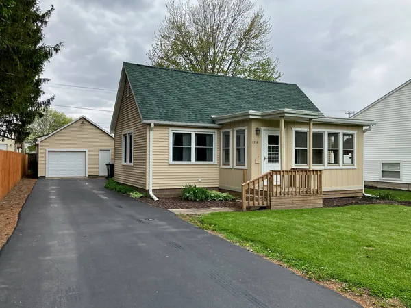 $139,900 | 1312 13th Avenue, Rock Falls, IL 61071