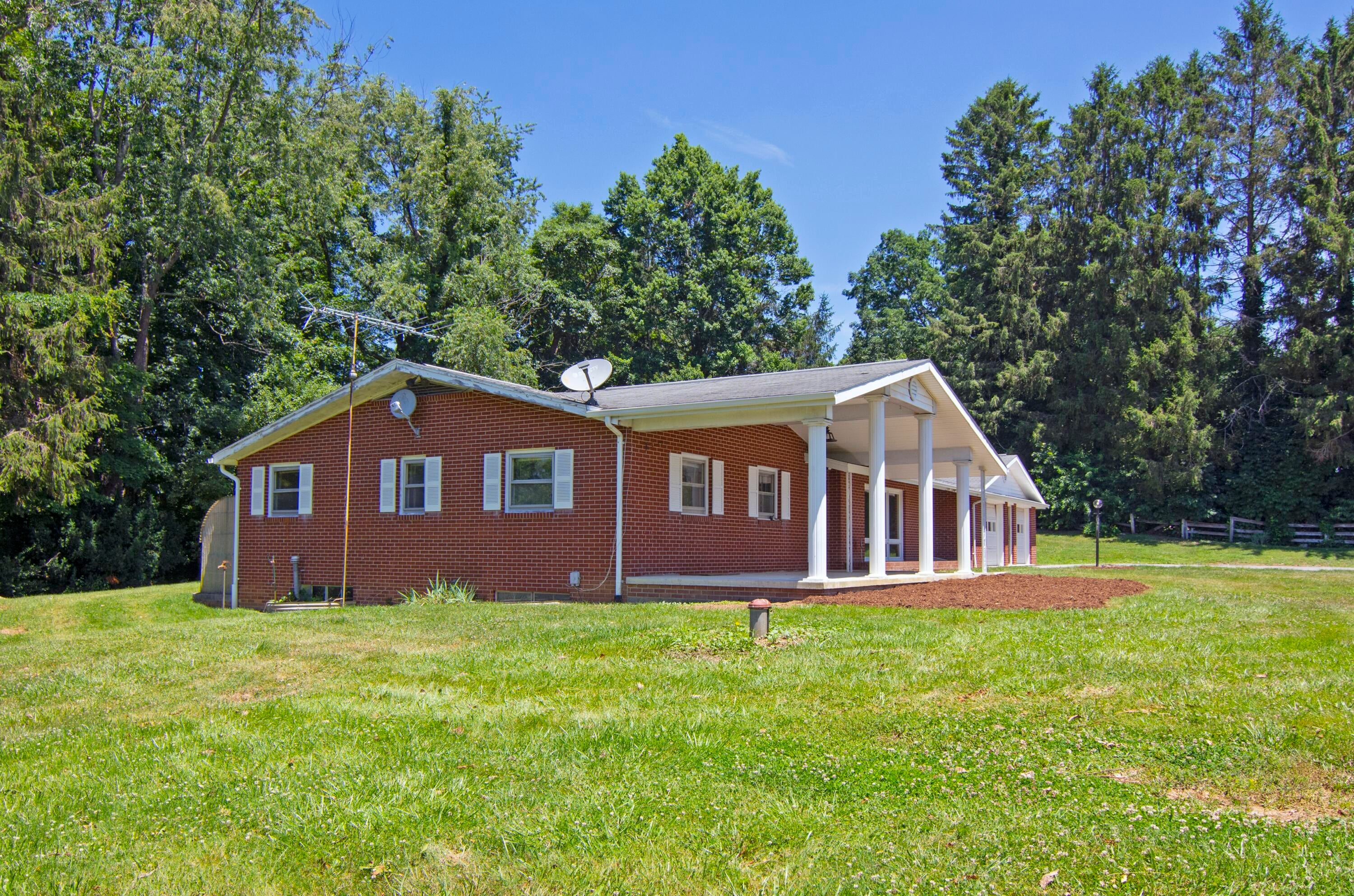 3215 Sweet Springs Valley Road Union, WV 24983 - Photo 69 of 71 Gallery Image 69