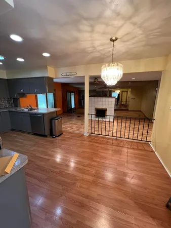 $289,900 | 14281 Elgin Street, Oak Park, MI 48237