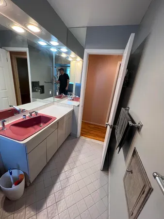$289,900 | 14281 Elgin Street, Oak Park, MI 48237