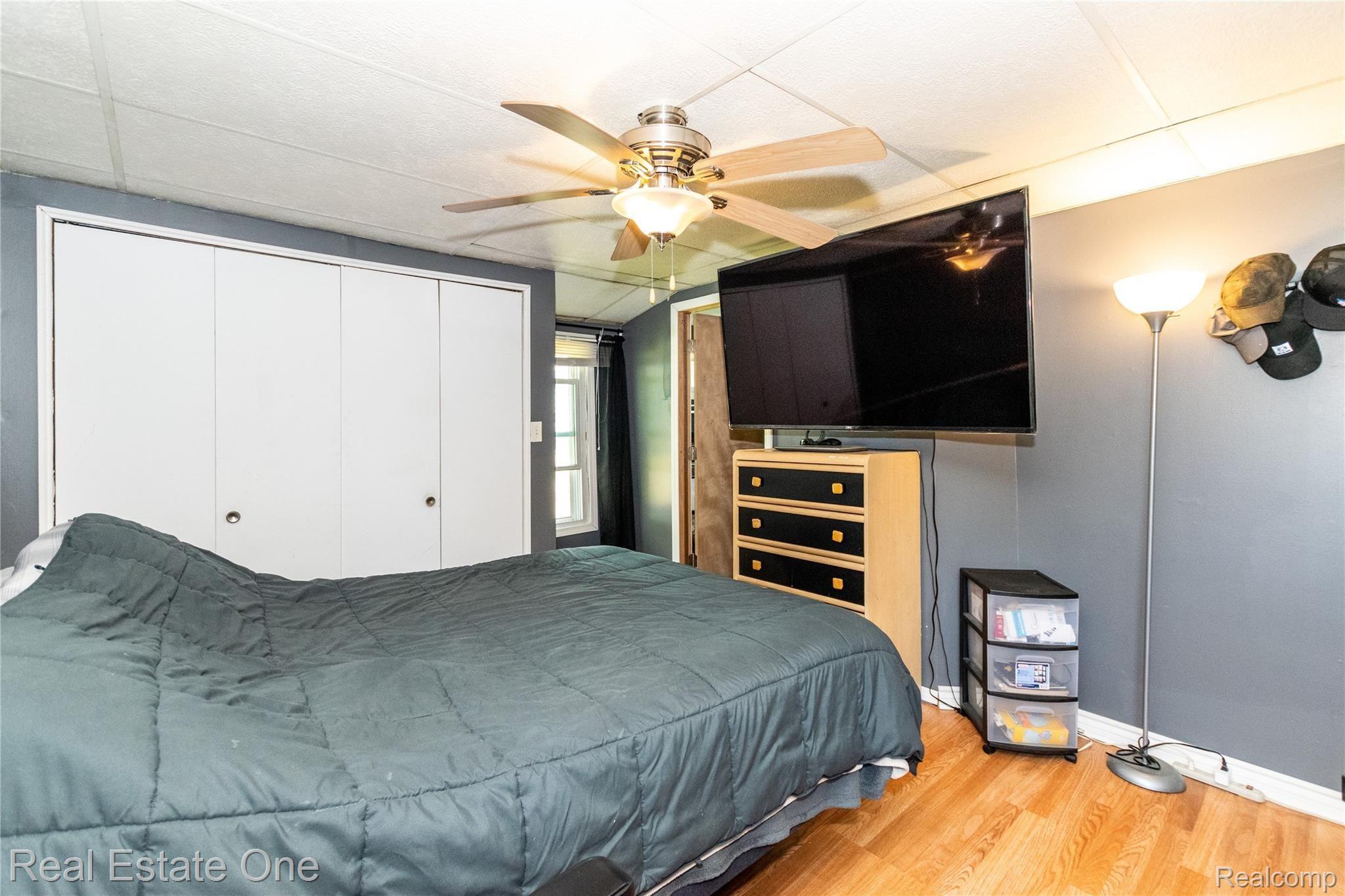 117 North Conklin Road Lake Orion, MI 48362 - Photo 19 of 24 117Conklin-4.jpg