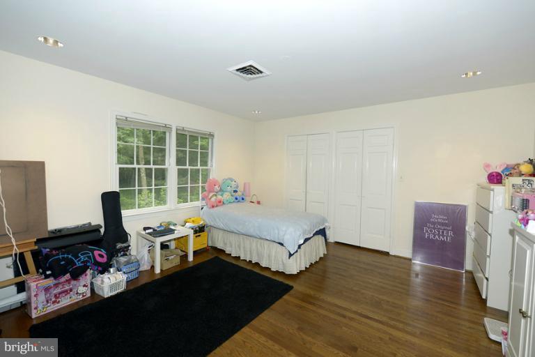 8225 Burning Tree Road Bethesda, MD 20817 - Photo 7 of 30 Bedroom