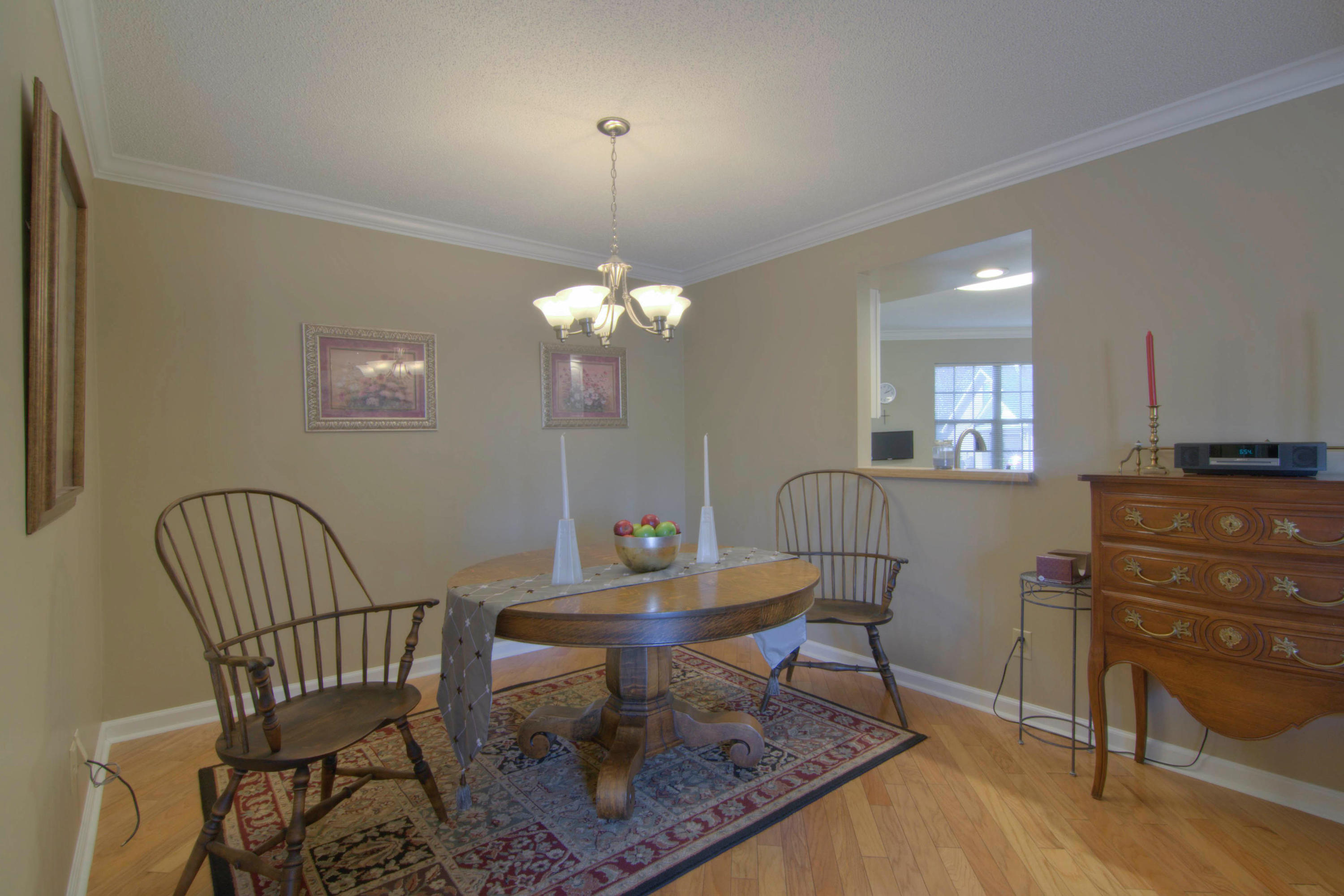 6. Dining room