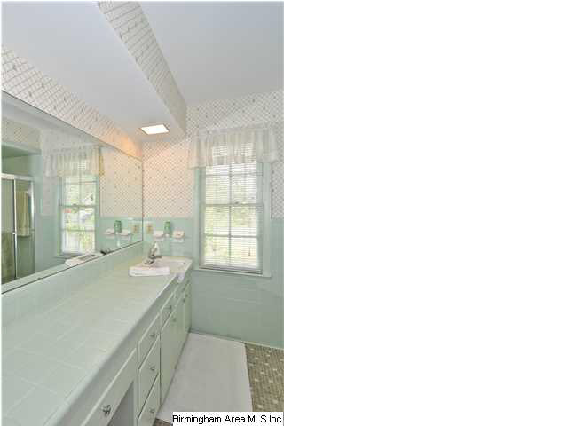 2201 Tal Brook Road Birmingham, AL 35216 - Photo 23 of 32