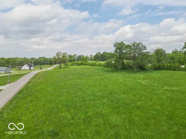 $47,450 | 6 Meadowbrook Drive, New Castle, IN 47362