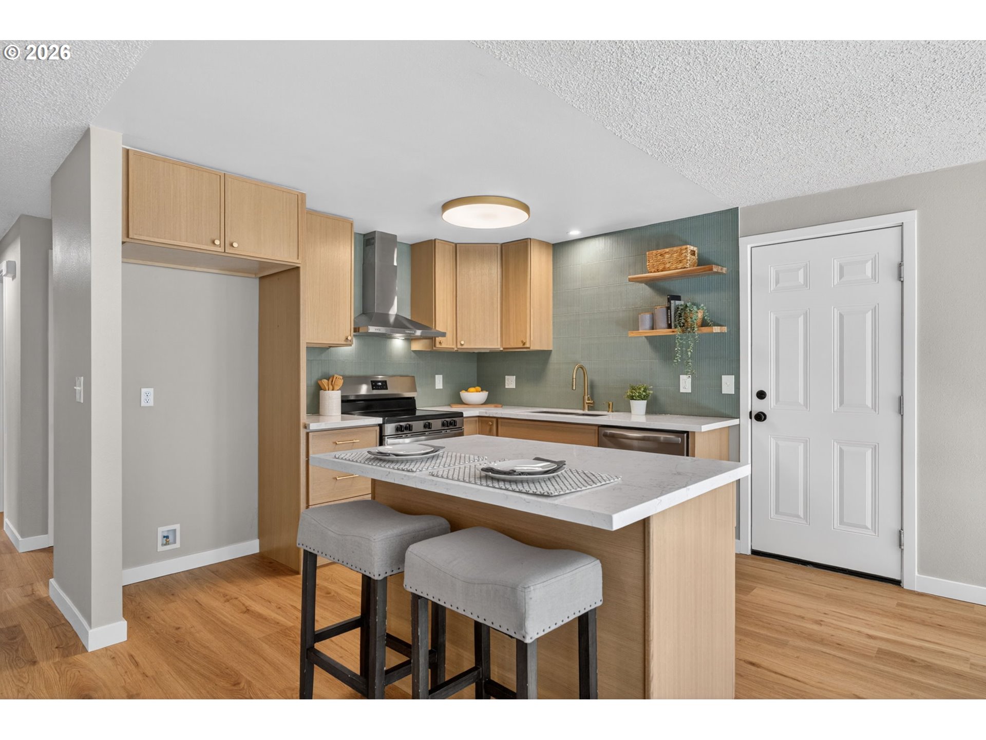 5820 Southwest 187th Place Beaverton, OR 97078 - Photo 14 of 32