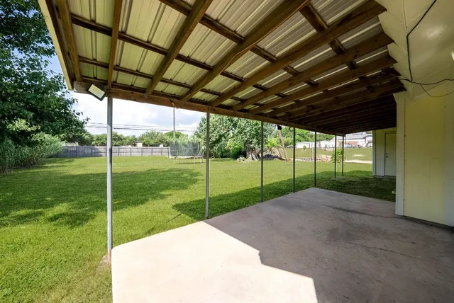 $550,000 | 1717 Fleischer Drive, Austin, TX 78728
