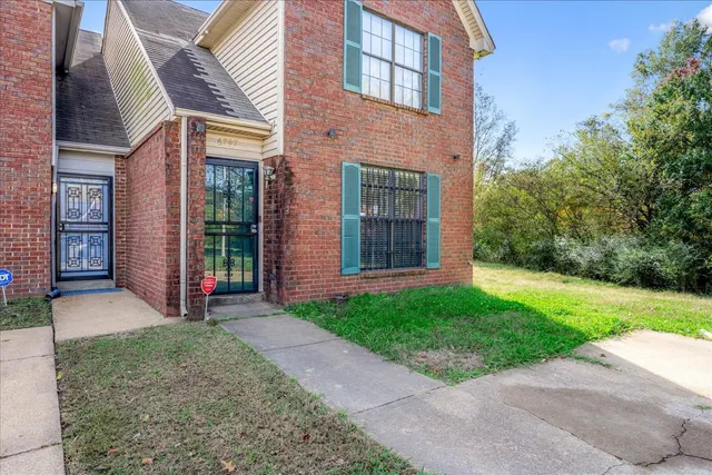 $125,000 | 6797 The Willows Cove, Memphis, TN 38119