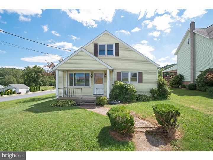 860 Fritztown Road Reading, PA 19608 - Photo 2 of 20