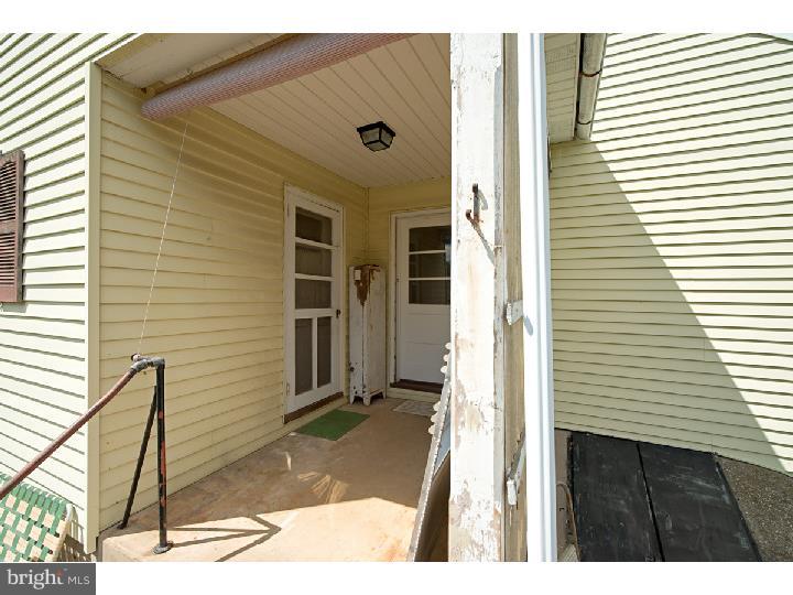 860 Fritztown Road Reading, PA 19608 - Photo 17 of 20