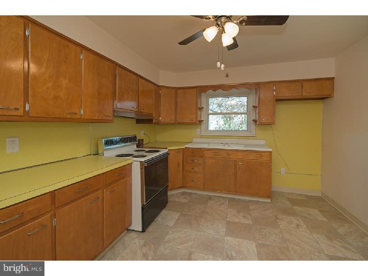 860 Fritztown Road Reading, PA 19608 - Photo 8 of 20