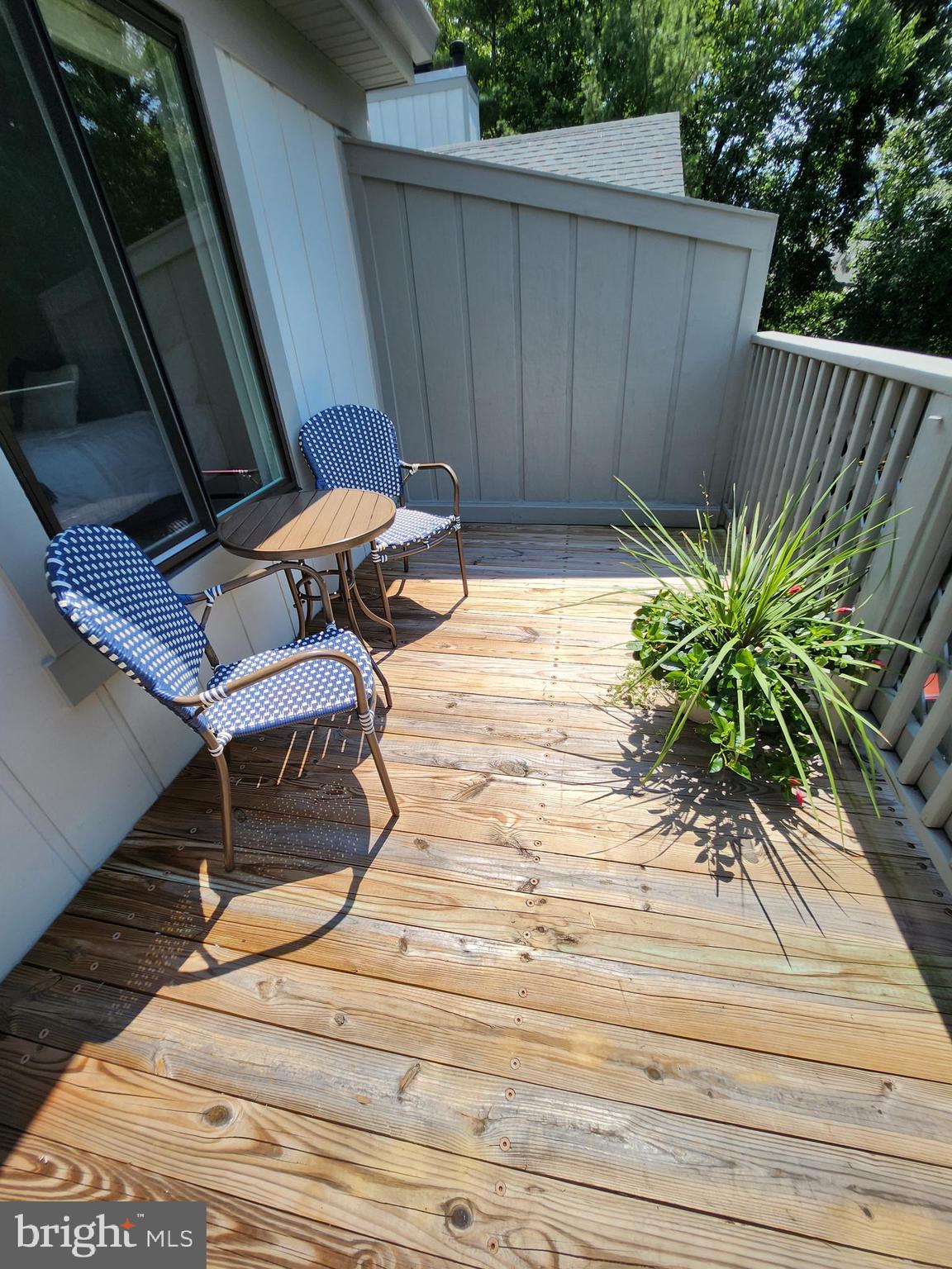 2229 Hunter's Run Drive Reston, VA 20191 - Photo 36 of 52 Gallery Image 36