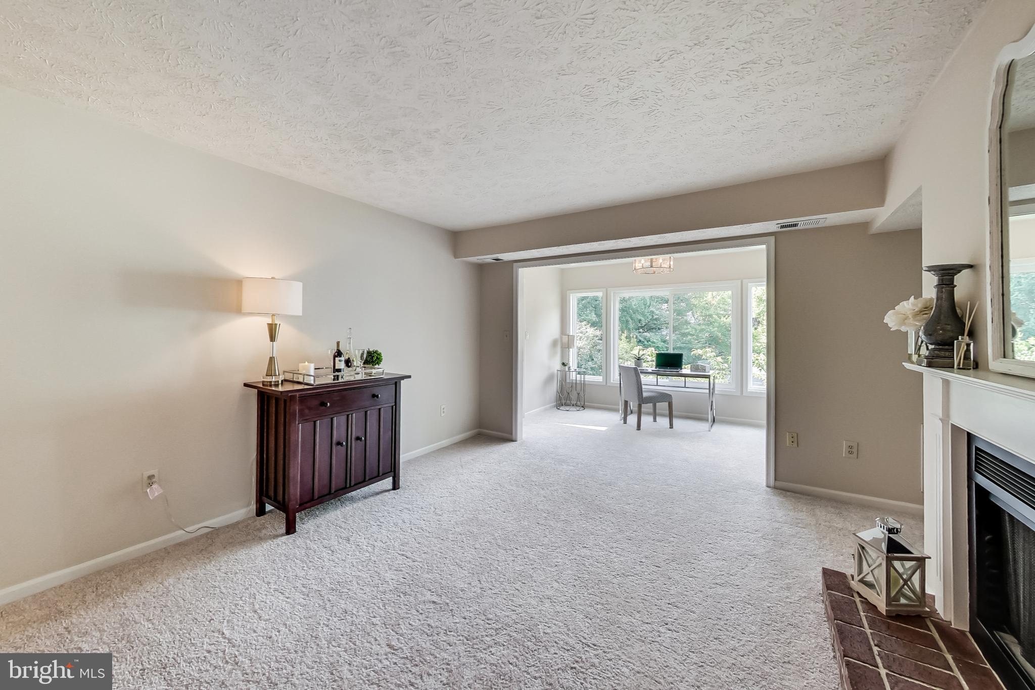 2229 Hunter's Run Drive Reston, VA 20191 - Photo 10 of 52 Gallery Image 10