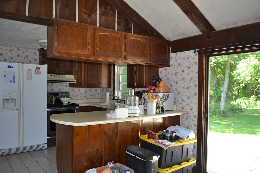 15 Woodland Road Ashland, MA 01721 - Photo 10 of 15 Gallery Image 10