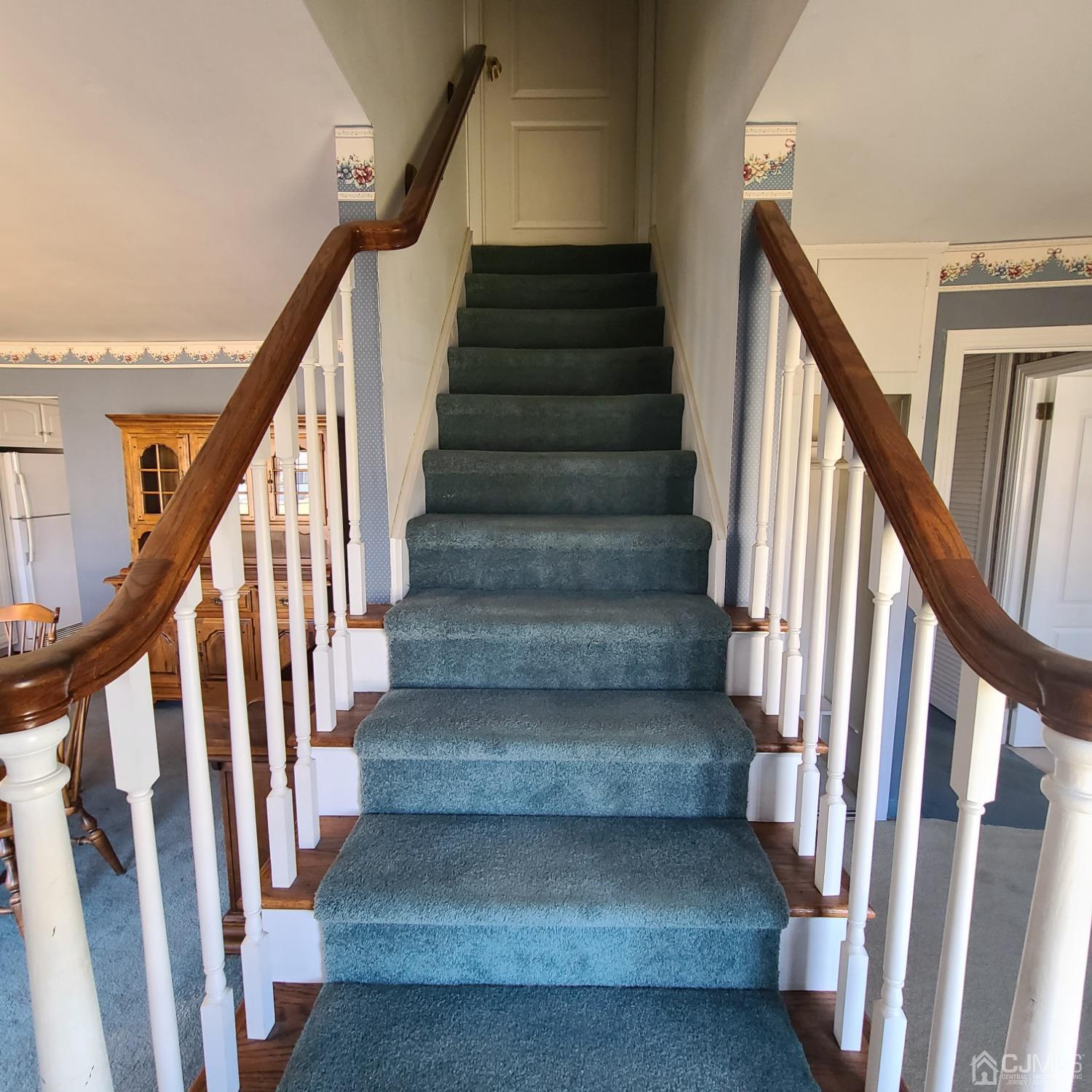 3 Stiles Road Edison, NJ 08817 - Photo 17 of 30 a view of entryway
