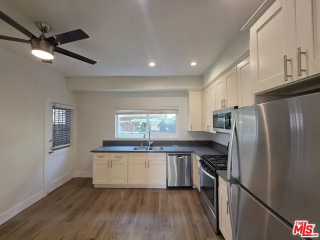 $2,600 | 11506 Truro Avenue, Unit B, Hawthorne, CA 90250