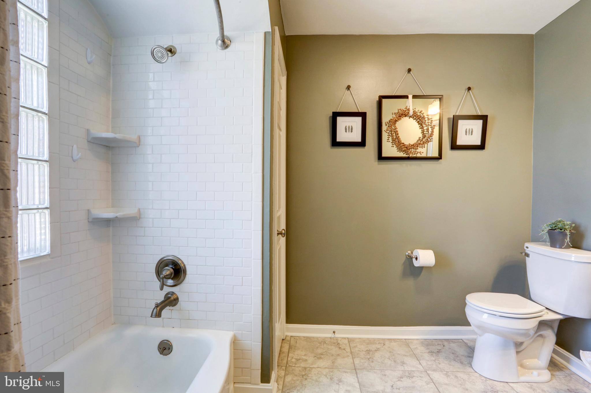 117 Oakview Road Lancaster, PA 17602 - Photo 47 of 61 Gallery Image 47
