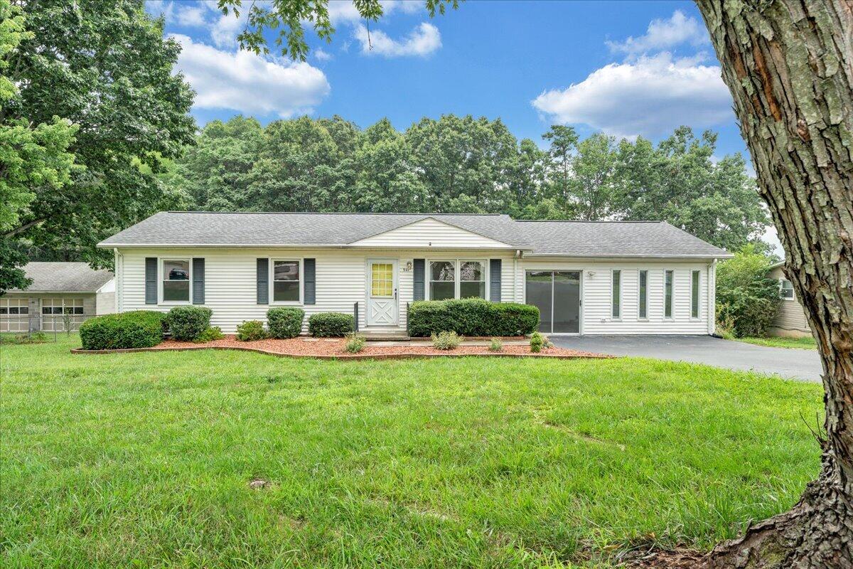 941 Martin McNeil Road Salem, VA 24153 - Photo 25 of 25 25-MIB04355