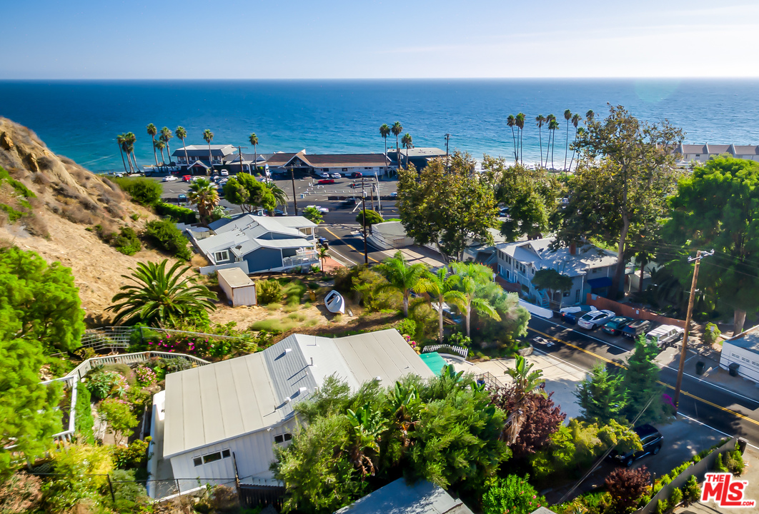3938 Las Flores Canyon Road Malibu, CA 90265 - Photo 20 of 21 an aerial view of multiple house