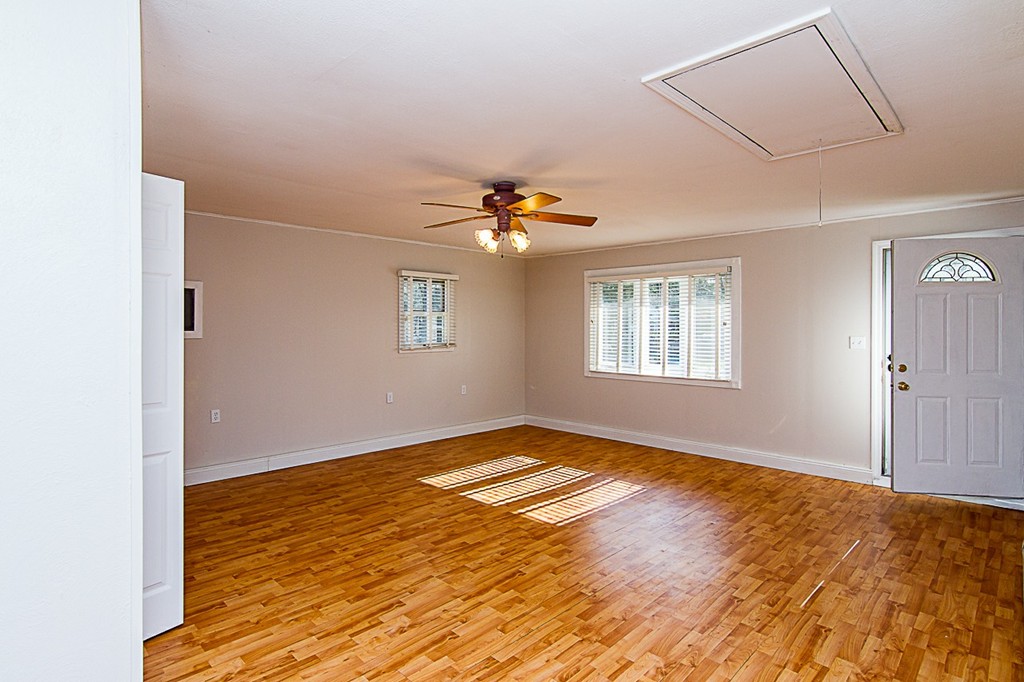 45 Yvonne Road Bellingham, MA 02019 - Photo 10 of 18 Gallery Image 10