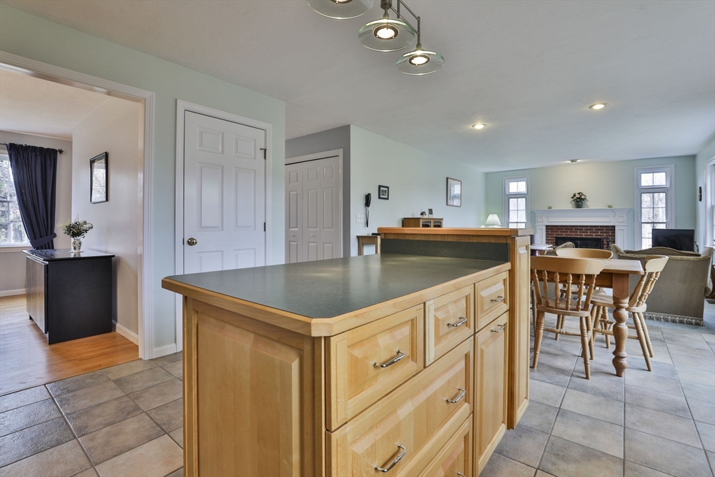76 Pinnacle Road Harvard, MA 01451 - Photo 12 of 40 Gallery Image 12