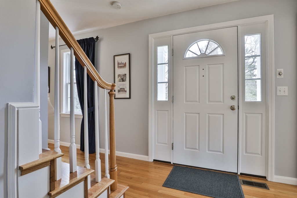 76 Pinnacle Road Harvard, MA 01451 - Photo 4 of 40 Gallery Image 4