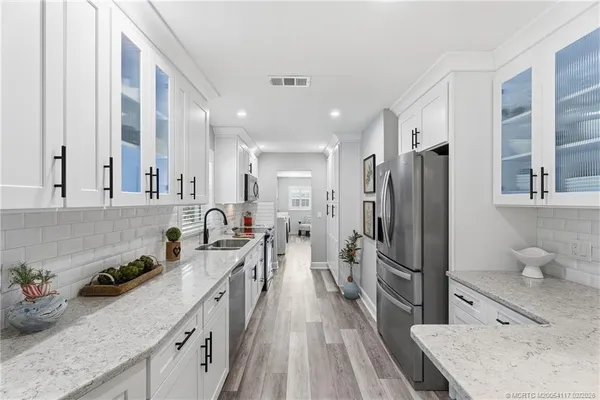 $699,000 | 8905 Southwest Cherry Lane, Stuart, FL 34997