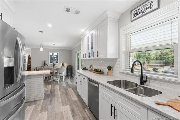 $699,000 | 8905 Southwest Cherry Lane, Stuart, FL 34997