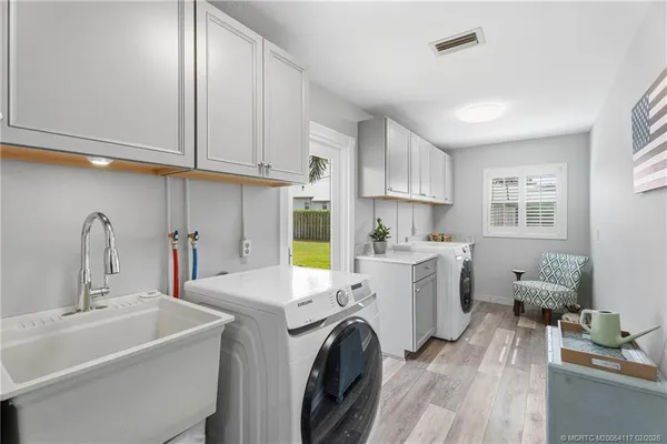 $699,000 | 8905 Southwest Cherry Lane, Stuart, FL 34997