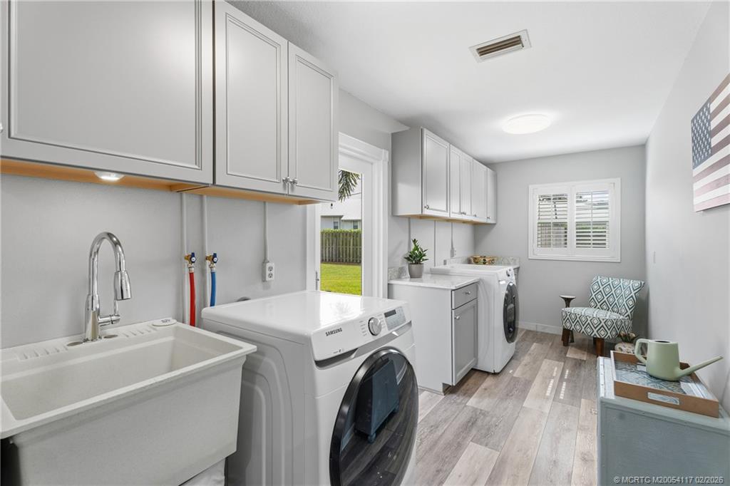 8905 Southwest Cherry Lane Stuart, FL 34997 - Photo 26 of 48