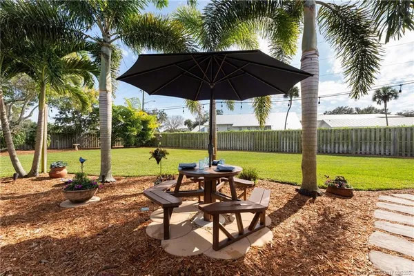 $699,000 | 8905 Southwest Cherry Lane, Stuart, FL 34997