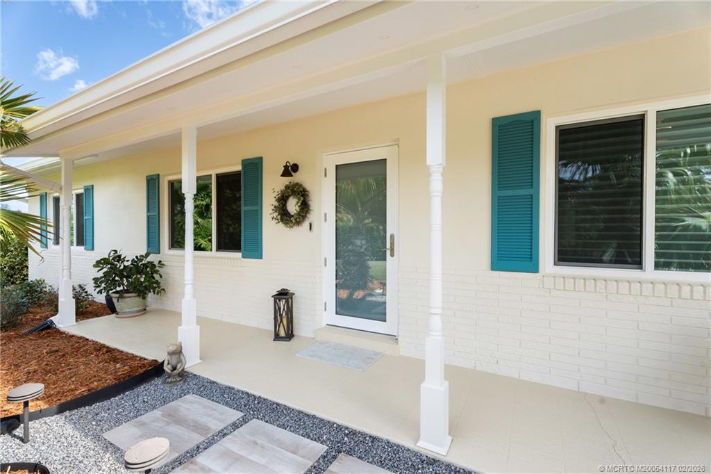 8905 Southwest Cherry Lane Stuart, FL 34997 - Photo 8 of 48