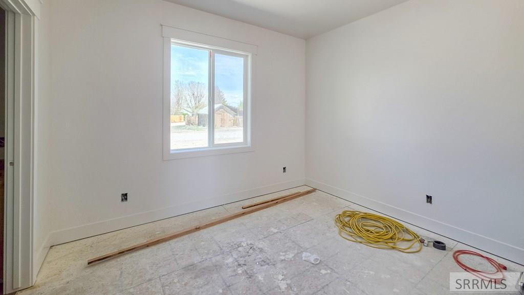 359 Challis Avenue Arco, ID 83213 - Photo 13 of 28