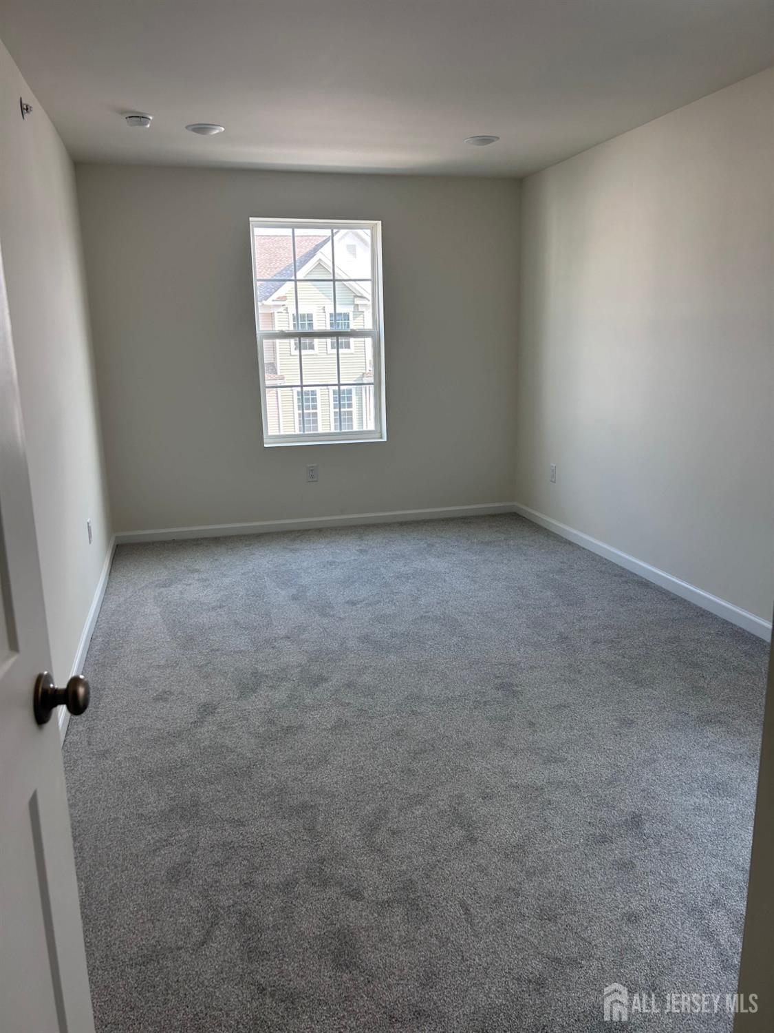 735 Station Road Dunellen, NJ 08812 - Photo 24 of 51 Gallery Image 24