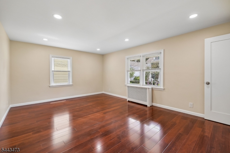 19 Rosedale Avenue, Unit 1 Montclair, NJ 07042 - Photo 5 of 23