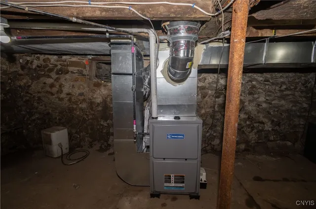 $196,900 | 36 South Hamilton Street, Elbridge, NY 13080