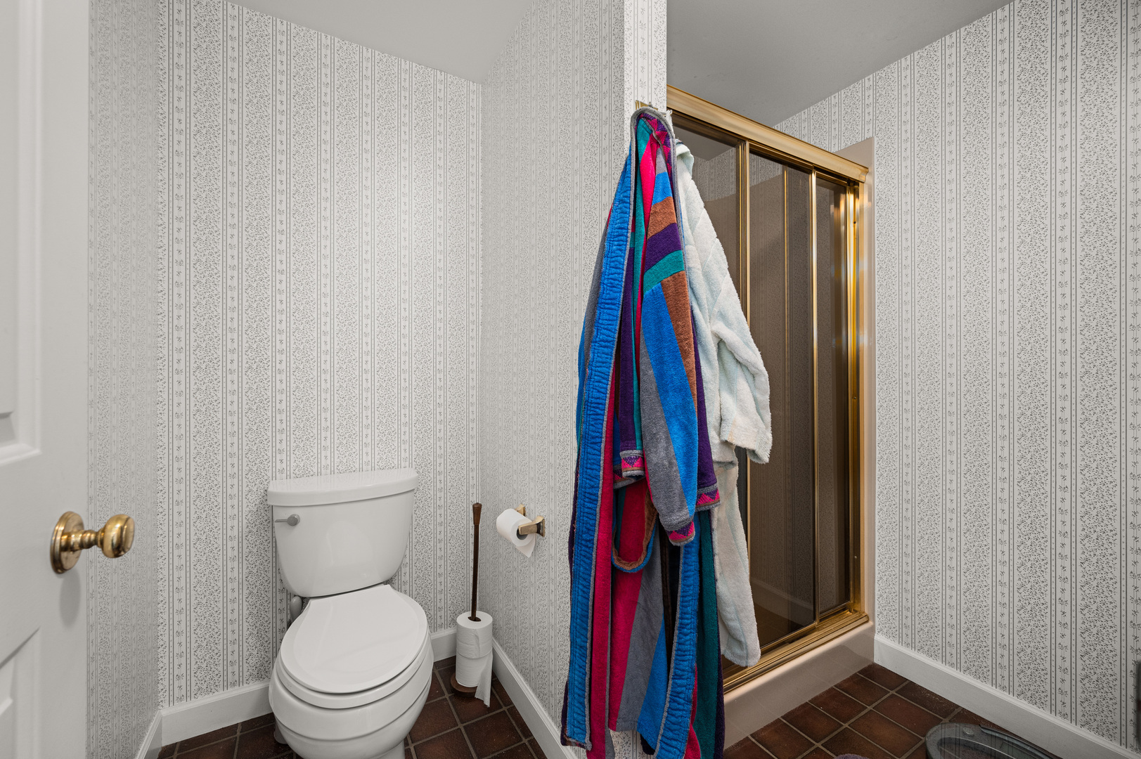 8510 Gurler Road DeKalb, IL 60115 - Photo 25 of 46 a utility room with dryer and washer