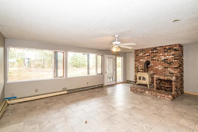 $395,000 | 109 Wylie Court, Conway, NH 03813