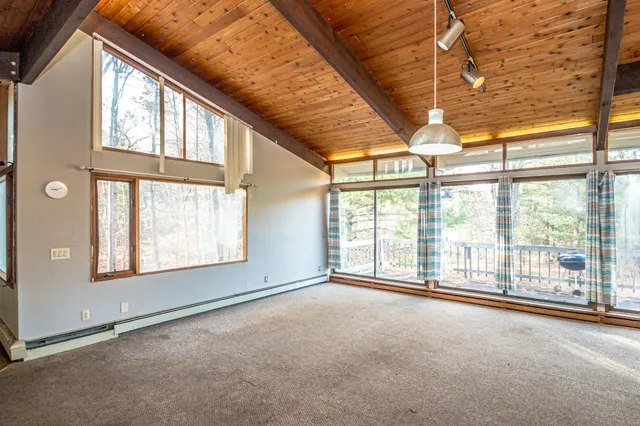 $395,000 | 109 Wylie Court, Conway, NH 03813