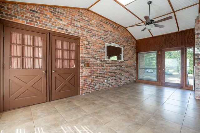 $900,000 | 2595 Highway 98, Mary Esther, FL 32569