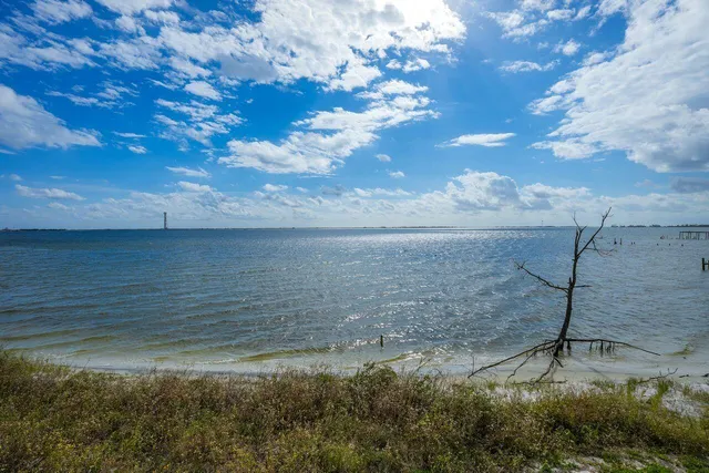 $900,000 | 2595 Highway 98, Mary Esther, FL 32569