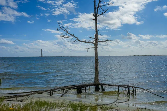 $900,000 | 2595 Highway 98, Mary Esther, FL 32569