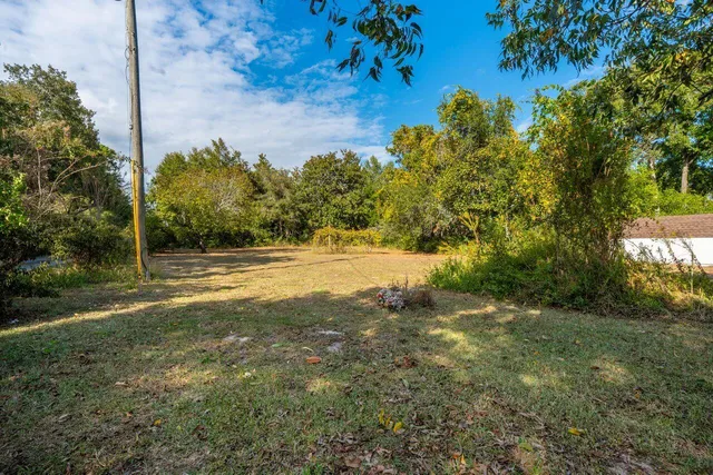 $900,000 | 2595 Highway 98, Mary Esther, FL 32569