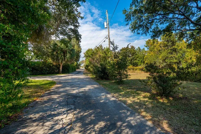 $900,000 | 2595 Highway 98, Mary Esther, FL 32569