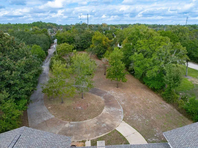 $900,000 | 2595 Highway 98, Mary Esther, FL 32569