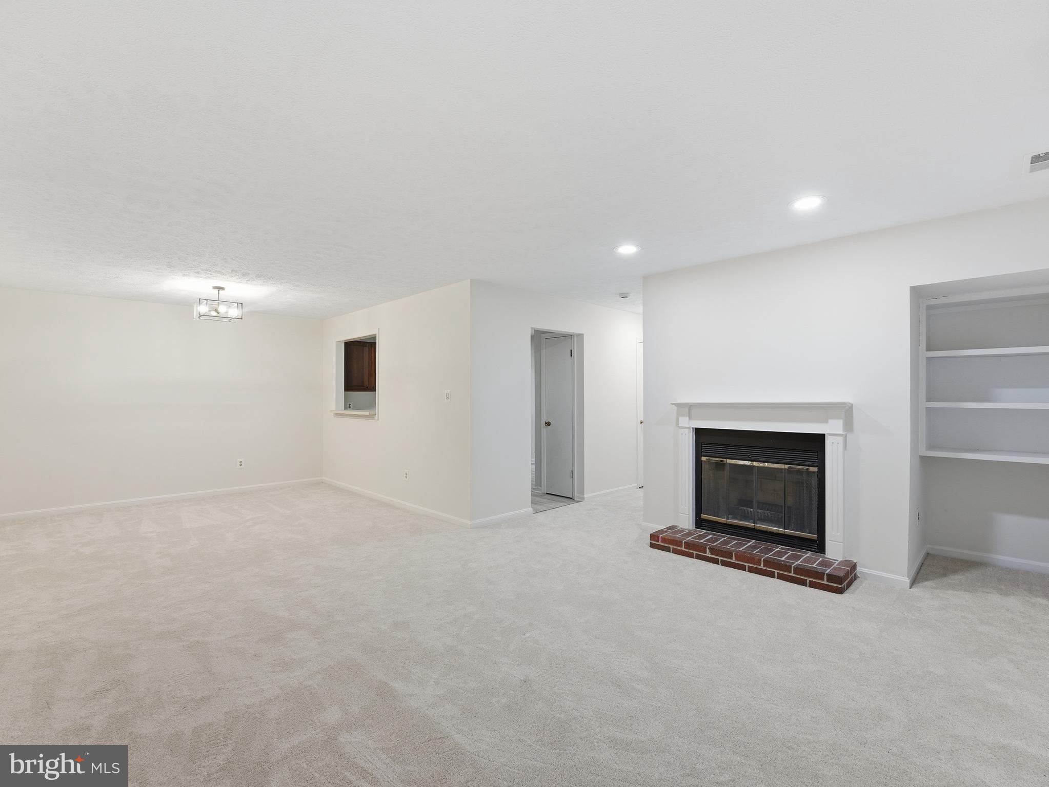 10120 Oakton Terrace Road Oakton, VA 22124 - Photo 18 of 26