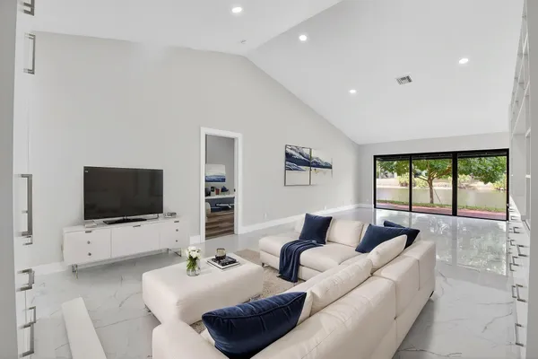 $769,000 | 6545 Las Flores Drive, Boca Raton, FL 33433